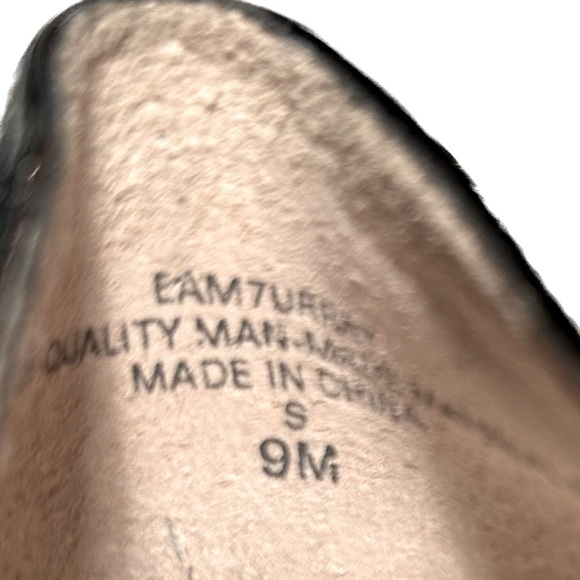 Gorgeous Enzo Angiolini Black Patent Leather Heels- Sz-9 - Picture 8 of 8